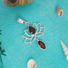 Sterling Silver Garnet Pendant SSP131