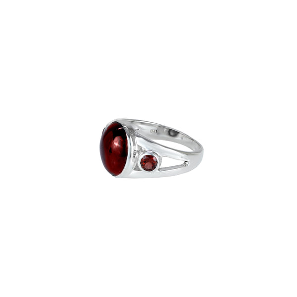 Sterling Silver Garnet Ring SSR208