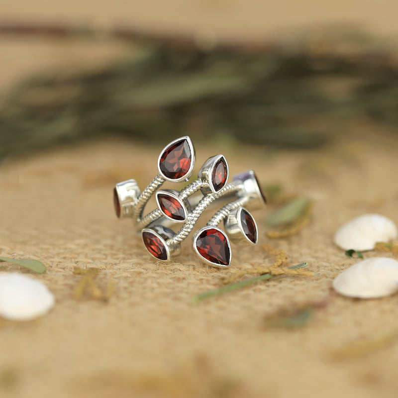 Sterling Silver Garnet Ring SSR128