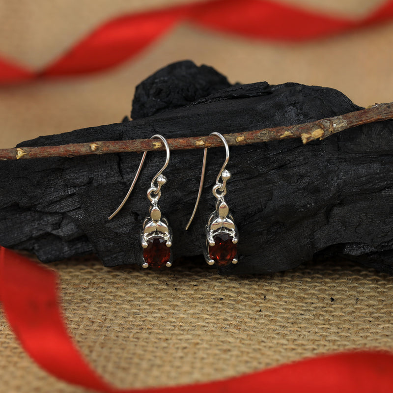 Sterling Silver Garnet Earrings SSER76
