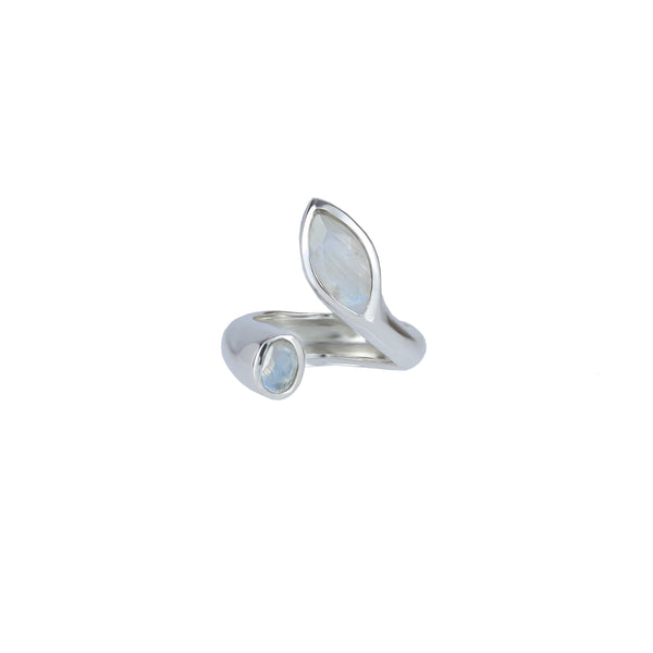 Sterling Silver Moonstone Ring SSR237
