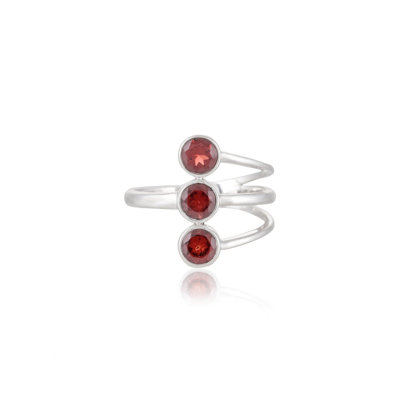 925 Sterling Silver Garnet Ring SSR370