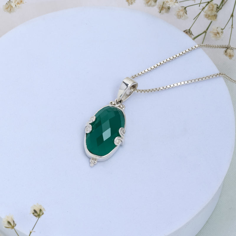 Sterling Silver Green Onyx Pendant SSP236