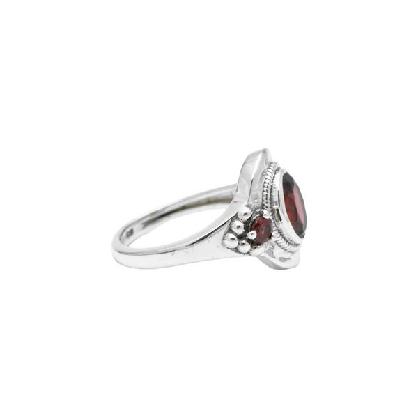 Sterling Silver Garnet Ring SSR321