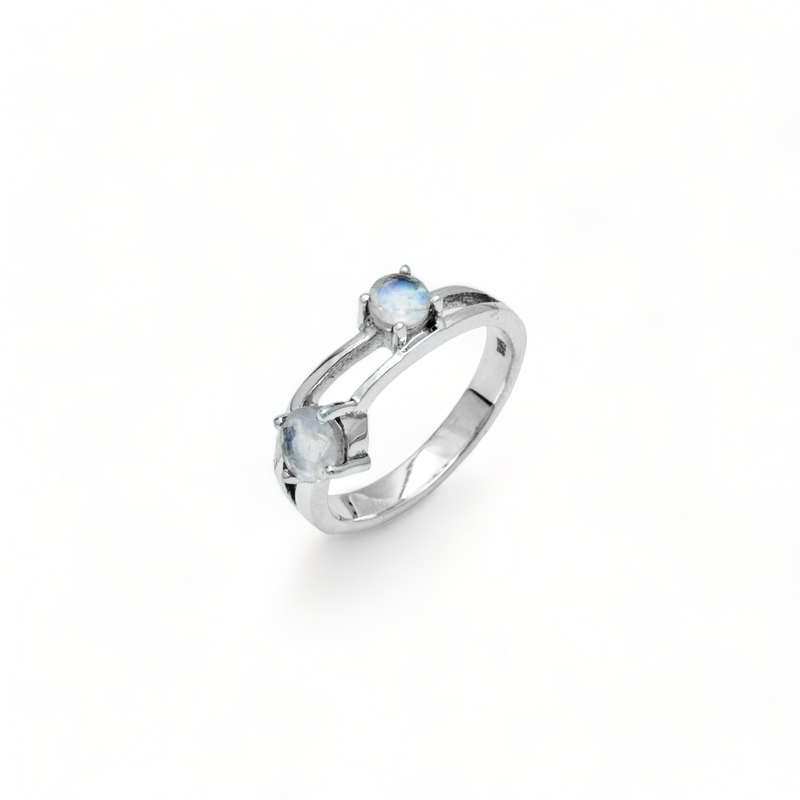 Sterling Silver Moonstone Ring SSR143