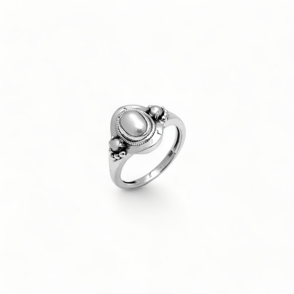 Sterling Silver Pearl Ring SSR321