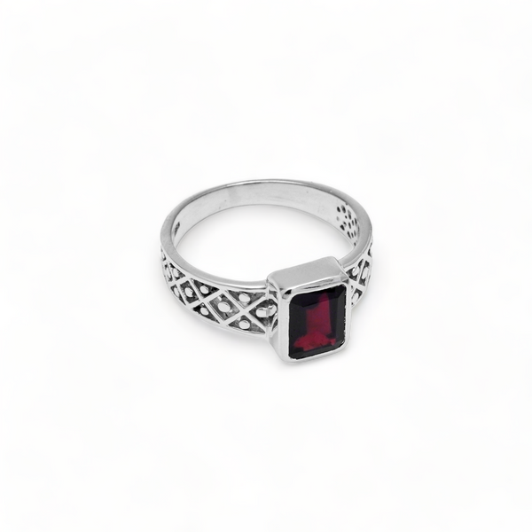 Sterling Silver Garnet Ring SSR253