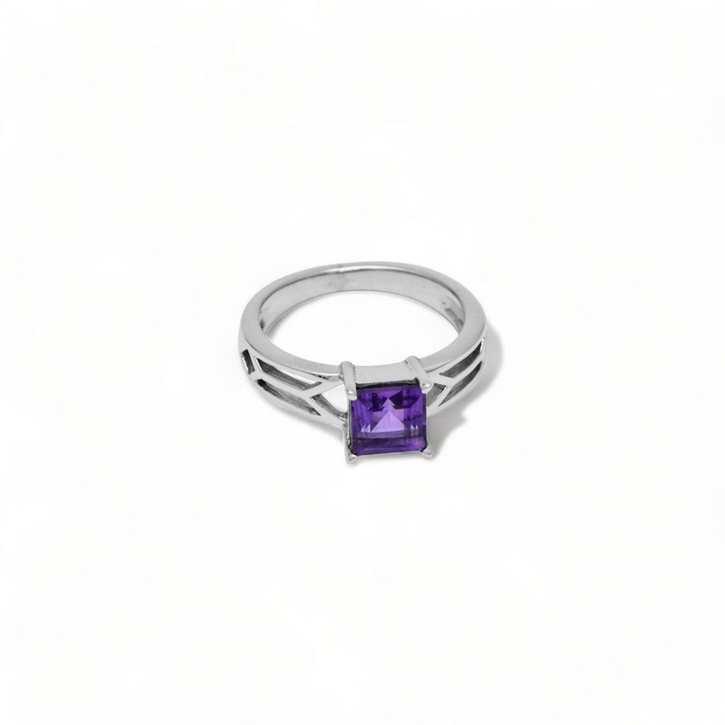 Sterling Silver Amethyst Ring SSR333