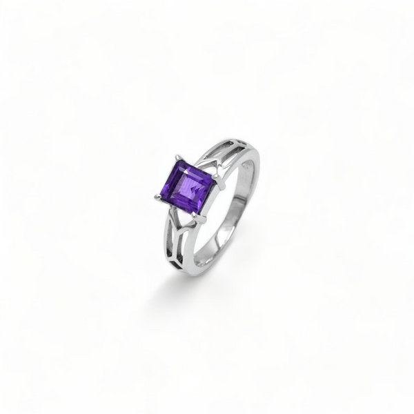 Sterling Silver Amethyst Ring SSR333