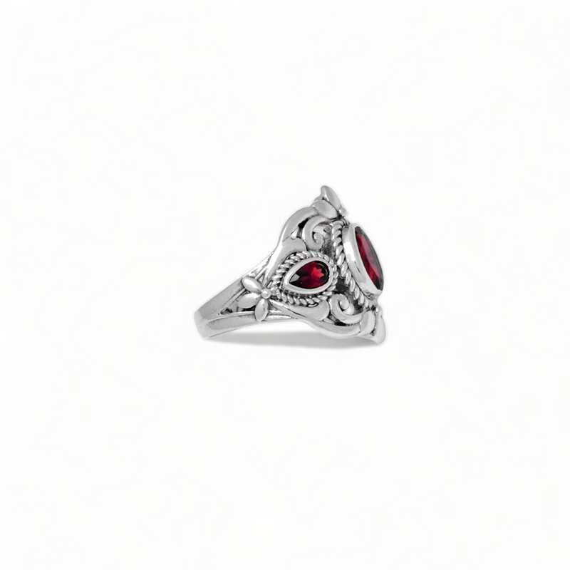 Sterling Silver Garnet Ring SSR84