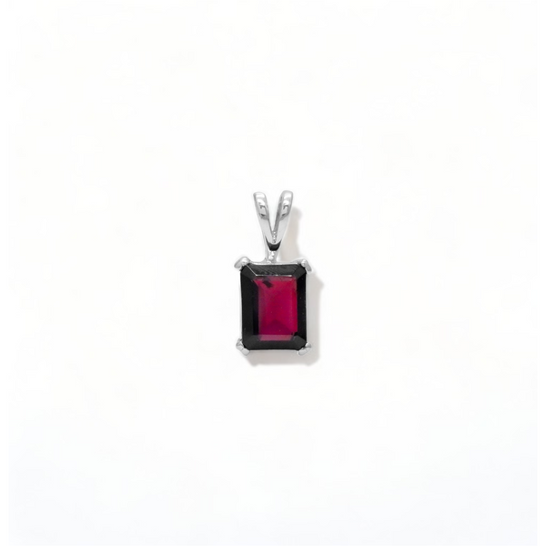 Sterling Silver Garnet Pendant SSP106