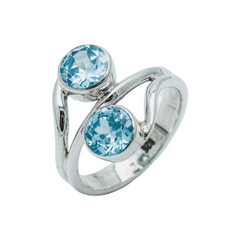 Sterling Silver Blue Topaz Ring SSR148
